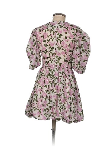m Beden Vintage Love Kısa Elbise %70 İndirimli.