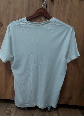 YUVARLAK YAKA T-SHİRT 