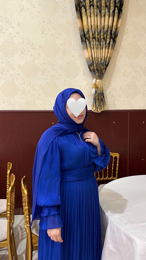 Mavi Drapeli Uzun Kollu Tesettür Abiye - Görsel 2