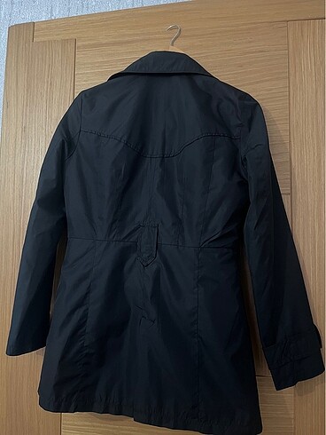 siyah trençkot - Görsel 3