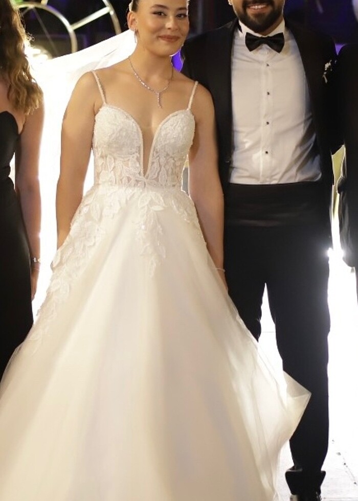 Helen Gelinlik Ns sposadan alınmıştır 45 bin tlye alınmıştır - Görsel 4