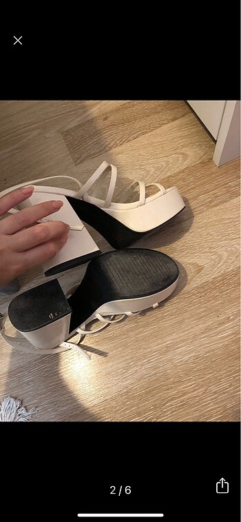 Kalın topuk sandalet - Görsel 2