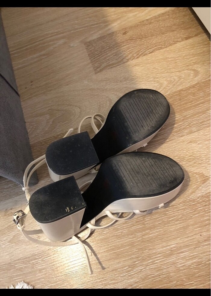 Kalın topuk sandalet - Görsel 5