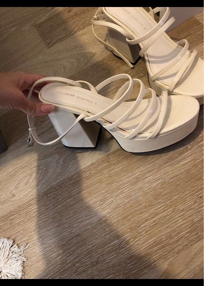 Kalın topuk sandalet - Görsel 3