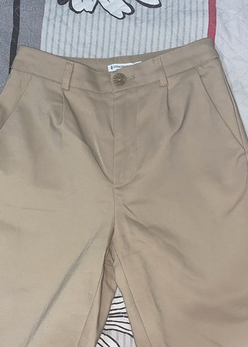 Stradivarius Bej Kadın Regular Fit Kumaş Pantolon