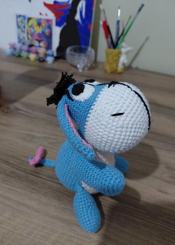 Amigurumi el örgüsü Eeyore oyuncak