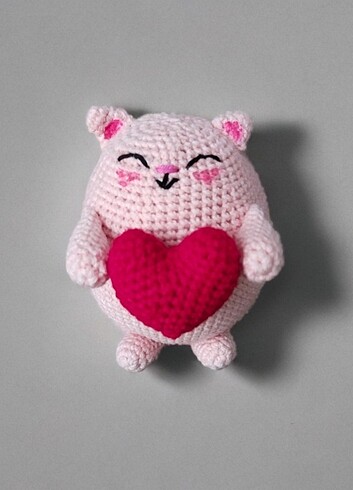 Kalpli amigurumi kedi