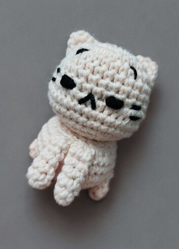 Amigurumi kedi anahtarlık