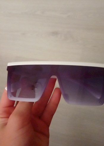 Beyaz güneş gözlüğü unisex