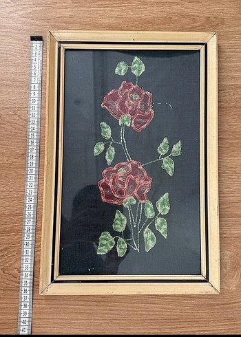 American Vintage Anrika Tablo Gül Desenli Çerçeveli