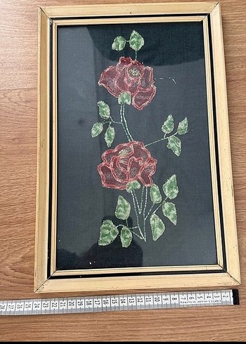 Beden Anrika Tablo Gül Desenli Çerçeveli