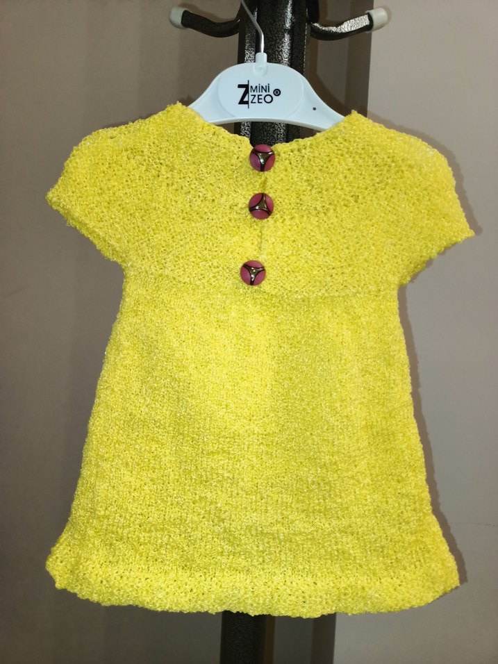 Sarı Düğmeli Kız Triko Hırka - Görsel 3