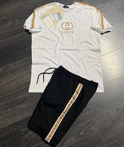 Gucci takım