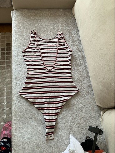 Pull and Bear Sıer dekolteli badi