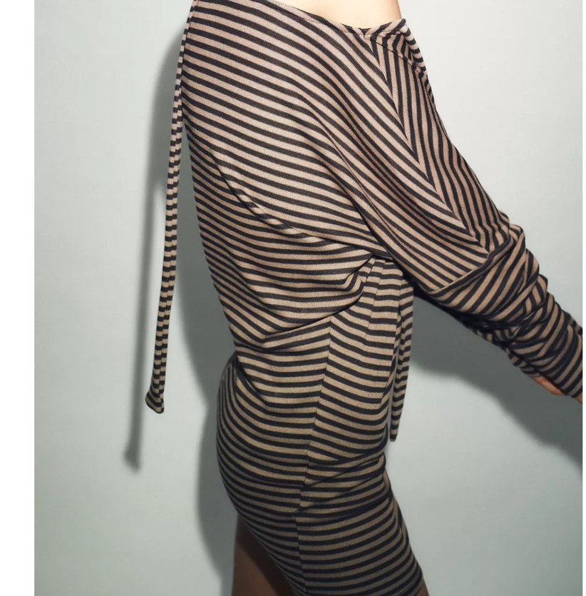 Çizgili Bej Kadın Triko Elbise - Görsel 5