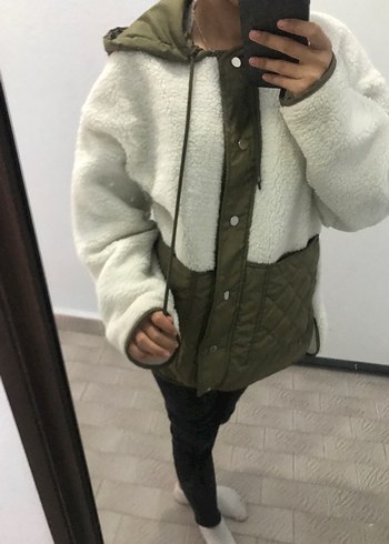 Beyaz Peluş Detaylı Midi Kaban - Görsel 4