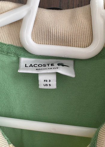 Lacoste Düğmeli Yeşil Polo Yaka Kadın Tişört