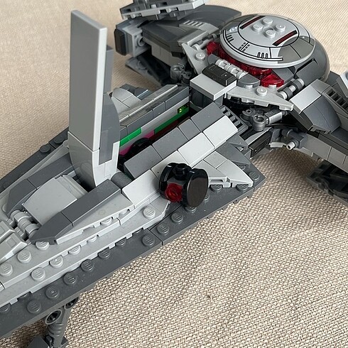 Diğer Lego star wars darth maul uzay gemisi