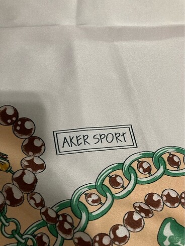 Beden Aker eşarp