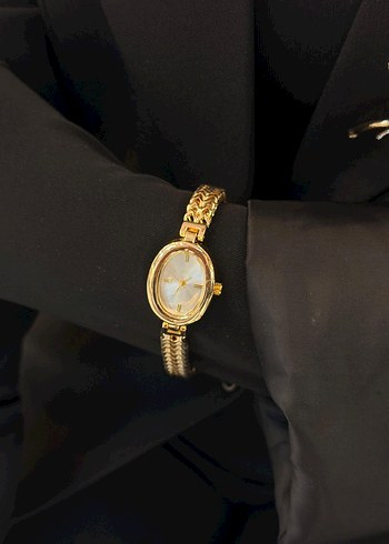 Modern Klasik Parlak Altın Kadın Saati - Görsel 5