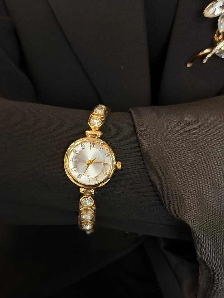 Modern Klasik Parlak Altın Kadın Saati - Görsel 4