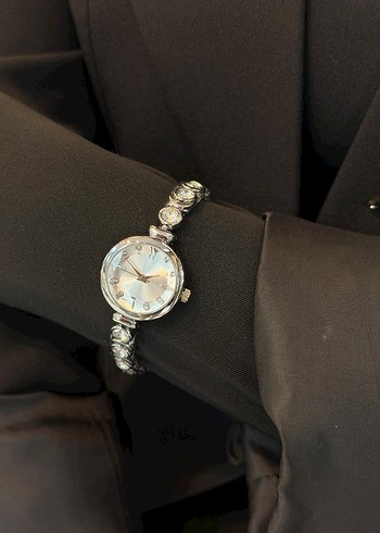 gümüş renkli saatler - Görsel 11