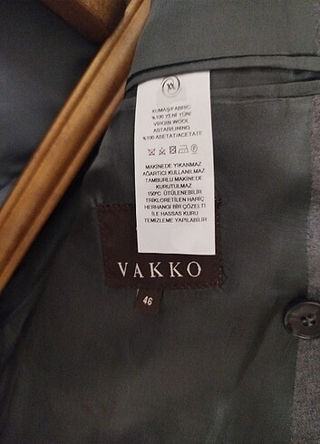 46 Beden gri Renk Antrasit 46 Beden Vakko Takım Elbise Erkek