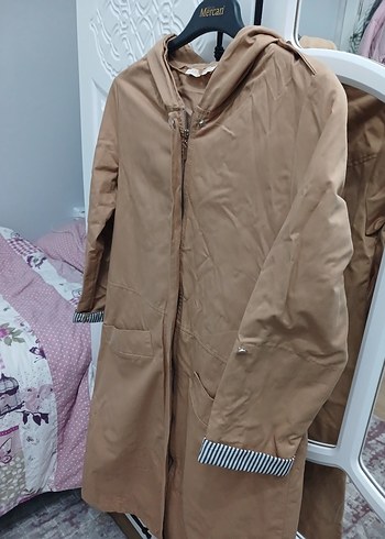 Kadın Bej Uzun Fermuarlı Yağmurluk - Görsel 2