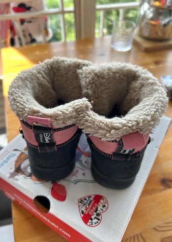 Zara Zara çocuk bot