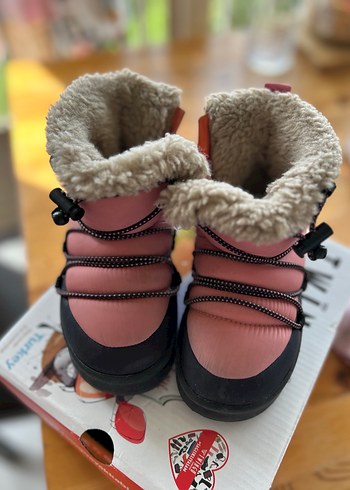 Zara çocuk bot