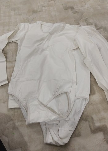 Beyaz Uzun Kollu kadın çıtçıtlı zıbın - Görsel 2