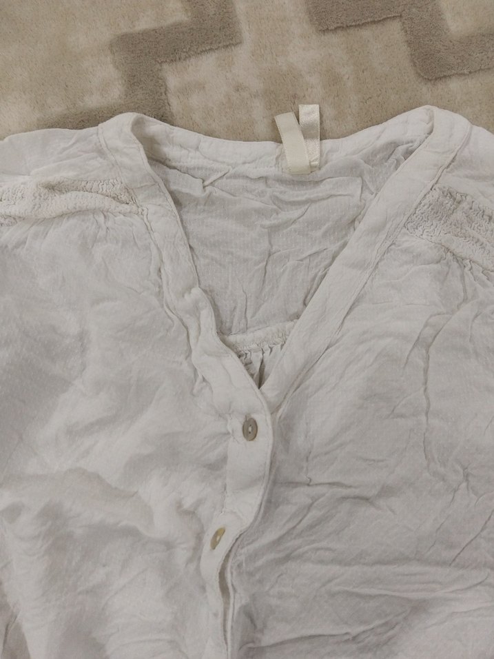 Düğmeli V Yaka Keten Kadın Gömlek - Görsel 4