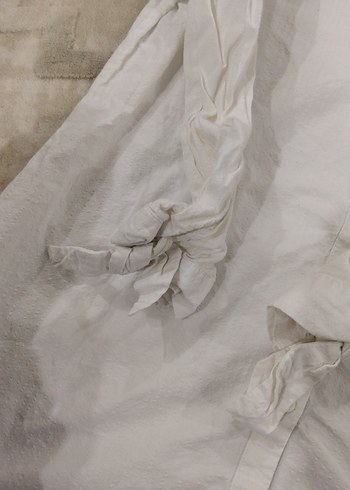 Düğmeli Beyaz Kadın Pamuk Gömlek - Görsel 2