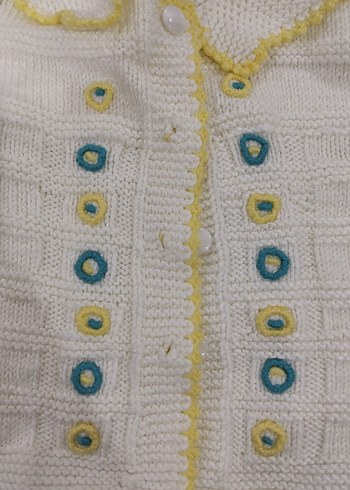 Nakışlı Beyaz Kız Çocuk Örgü Hırka - Görsel 4