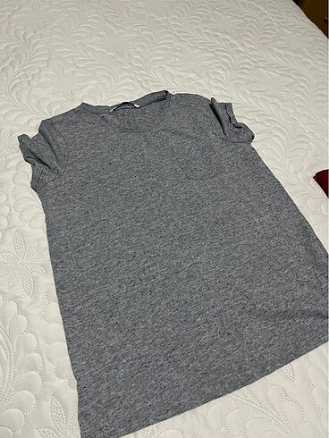 Gri tshirt
