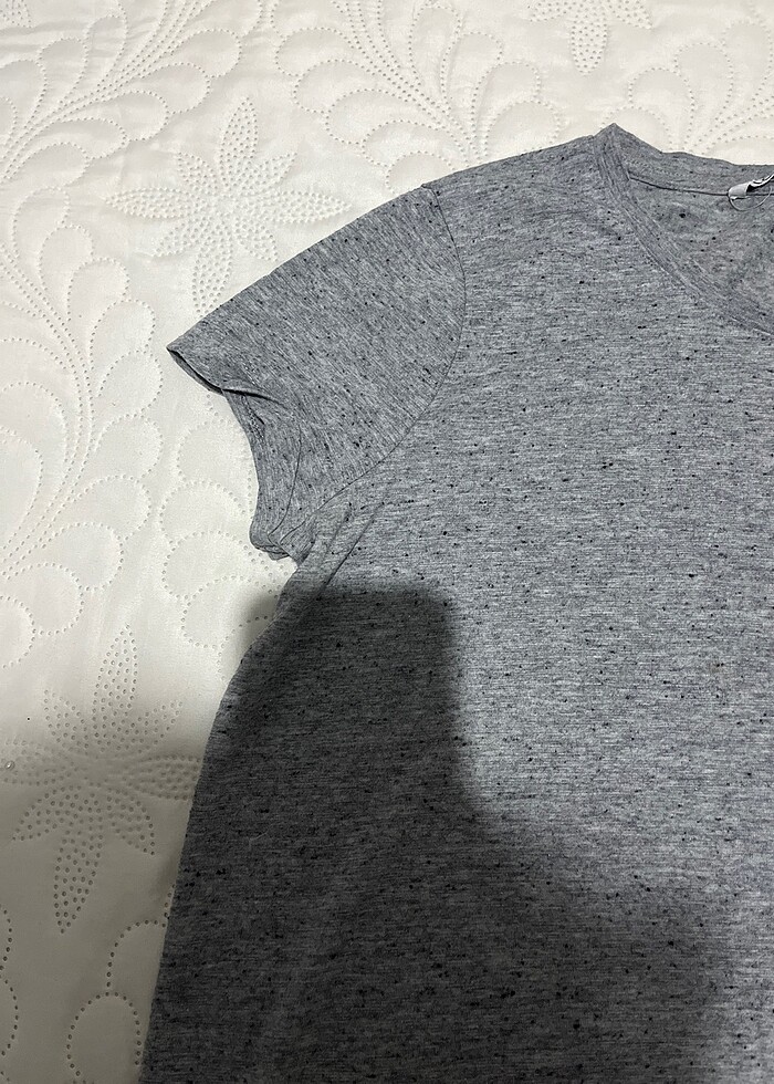Gri tshirt - Görsel 2