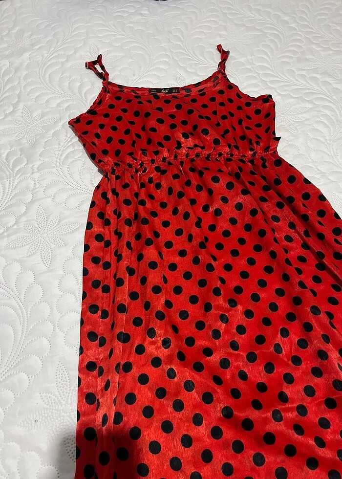Puantiyeli Kırmızı Elbise - Görsel 3