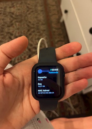 Apple Watch SE 40mm Midnight 2. Nesil Siyah Akıllı Saat 32 gb - Görsel 16