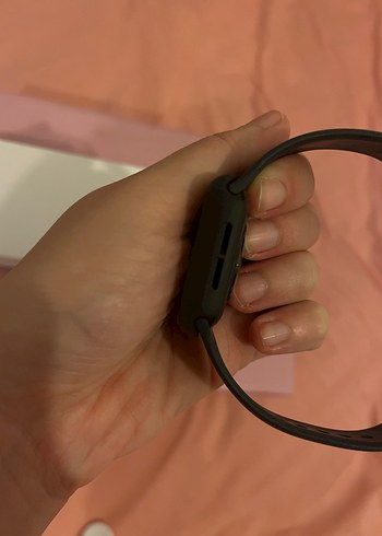 Apple Watch SE 40mm Midnight 2. Nesil Siyah Akıllı Saat 32 gb - Görsel 5