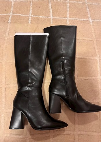 Stradivarius Siyah Topuklu Çizme - Görsel 10