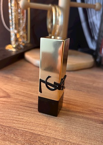 Yves Saint Laurent Rouge Pur Coture Ruj - Görsel 3