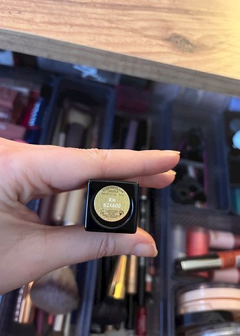Yves Saint Laurent Rouge Pur Coture Ruj - Görsel 2