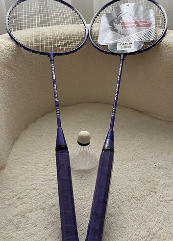 Badminton