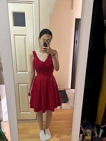 Kırmızı kısa elbise xs beden