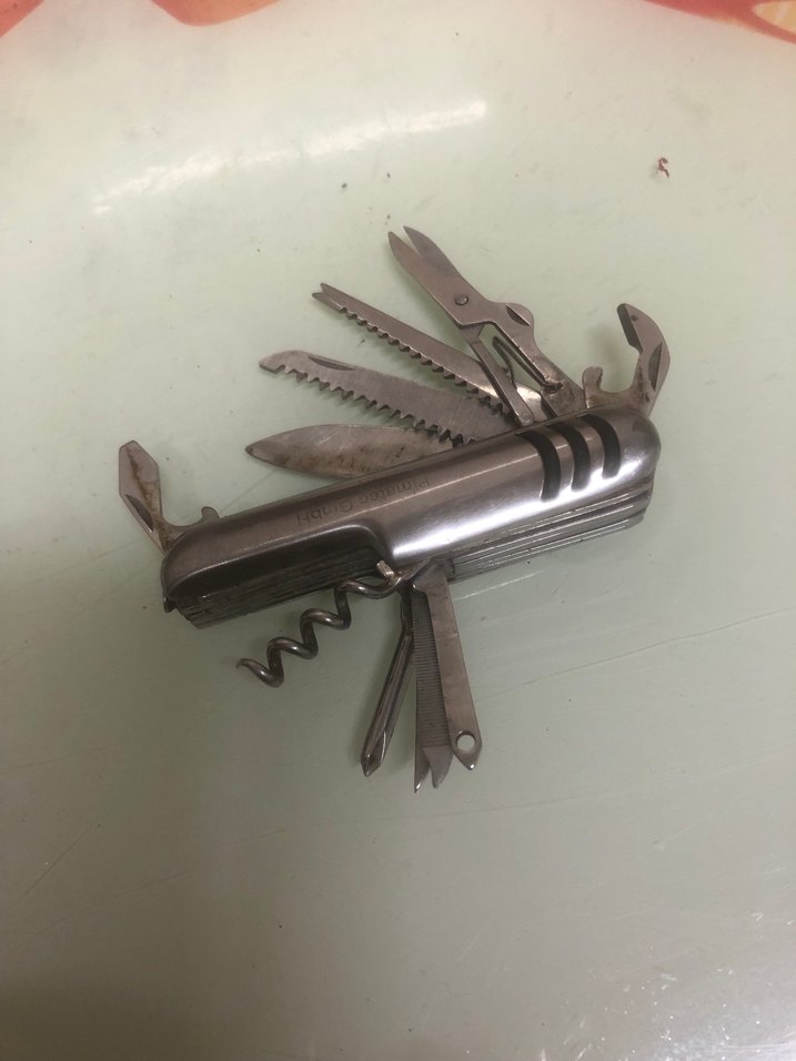 Gri Çok Fonksiyonlu Katlanabilir Çakı - Görsel 3