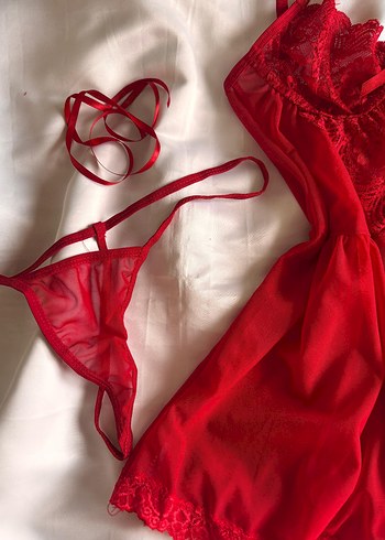 Kırmızı İşlemeli İp Askılı Midi Gecelik - Görsel 5