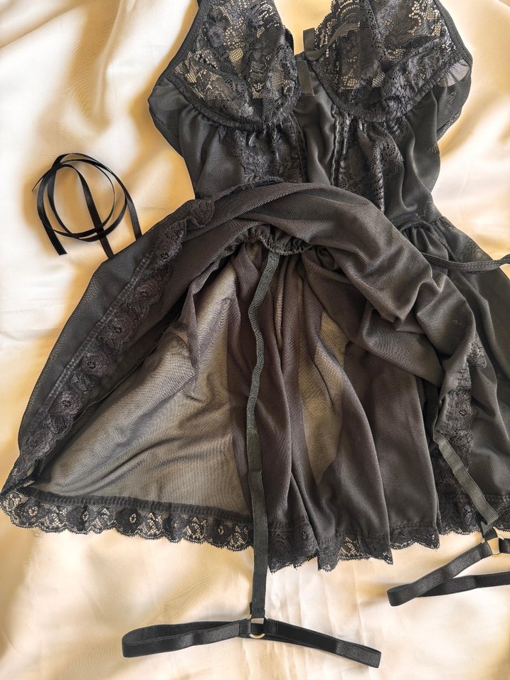 Nakışlı Siyah Gotik İpli Kadın Gecelik - Görsel 5