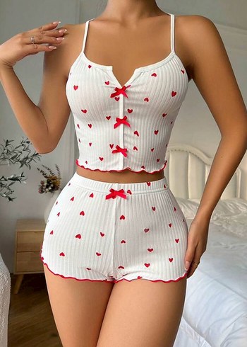 l Beden beyaz Renk Nakışlı Beyaz Mini İp Askılı Pijama Takımı