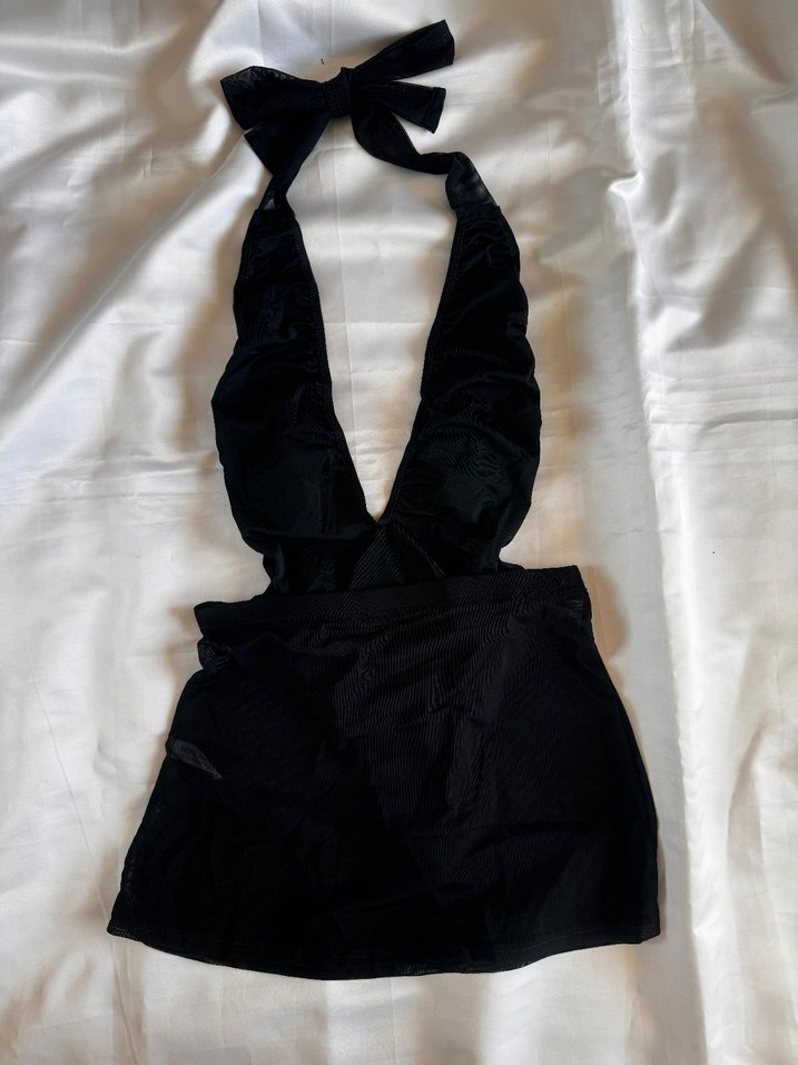 Siyah V Yaka Drapeli Mini Elbise - Görsel 3