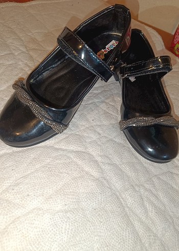 Kız Çocuk Siyah Rugan Tokalı Babet Ayakkabı - Görsel 3